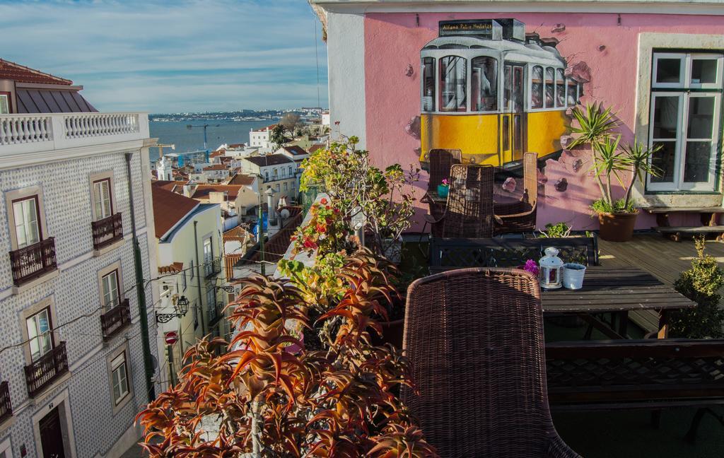 Alfama Patio Apartments ลิสบอน ภายนอก รูปภาพ