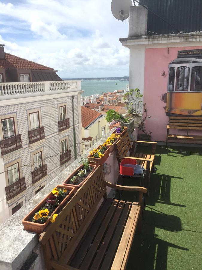 Alfama Patio Apartments ลิสบอน ภายนอก รูปภาพ