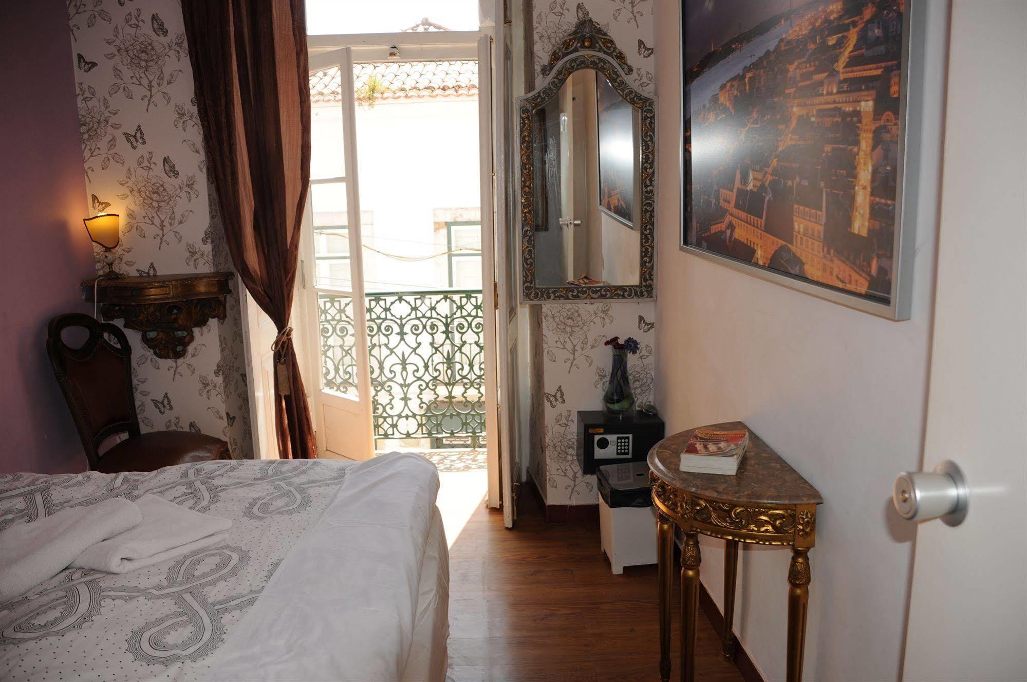 Alfama Patio Apartments ลิสบอน ภายนอก รูปภาพ